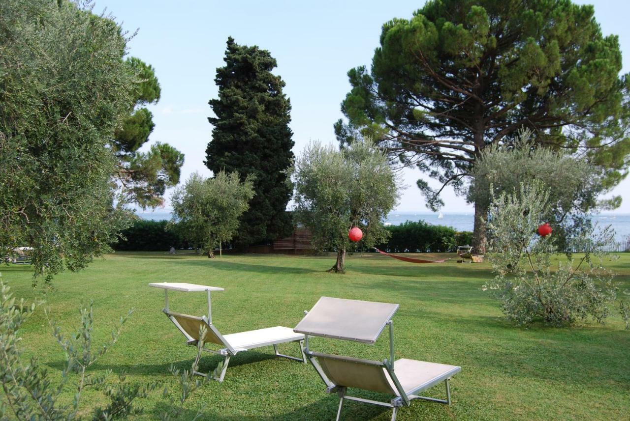 Bed and Breakfast BeQui San Felice del Benaco Exterior foto